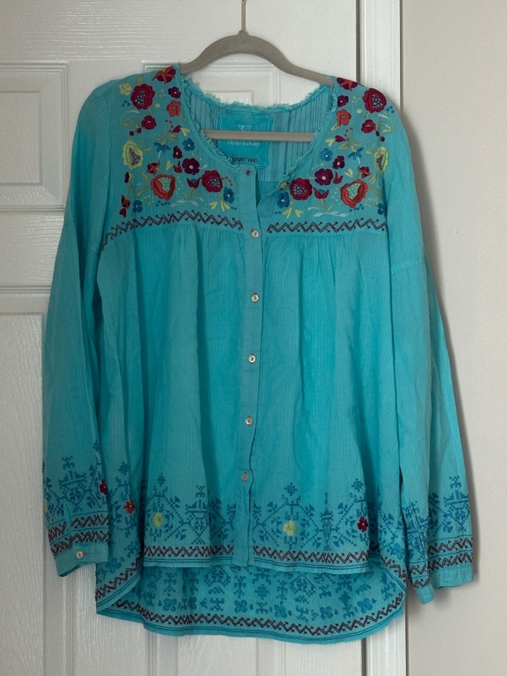 Johnny Was 3J Workshop Turqoise Blue Embroidered Floral Boho chic Button XL